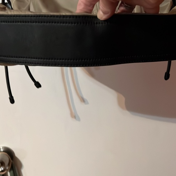 Burberry Buckleigh Tan nylon tote - Picture 6 of 16